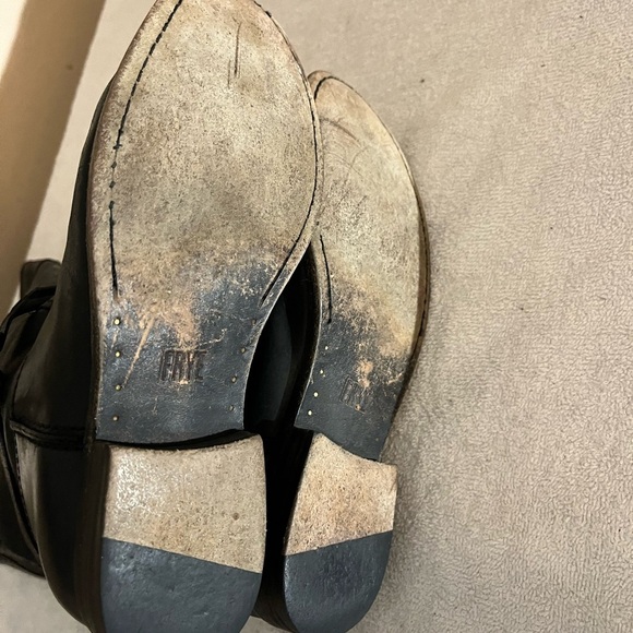 Frye Paige Black Leather Boots Sz 9 1/2 - Picture 13 of 14